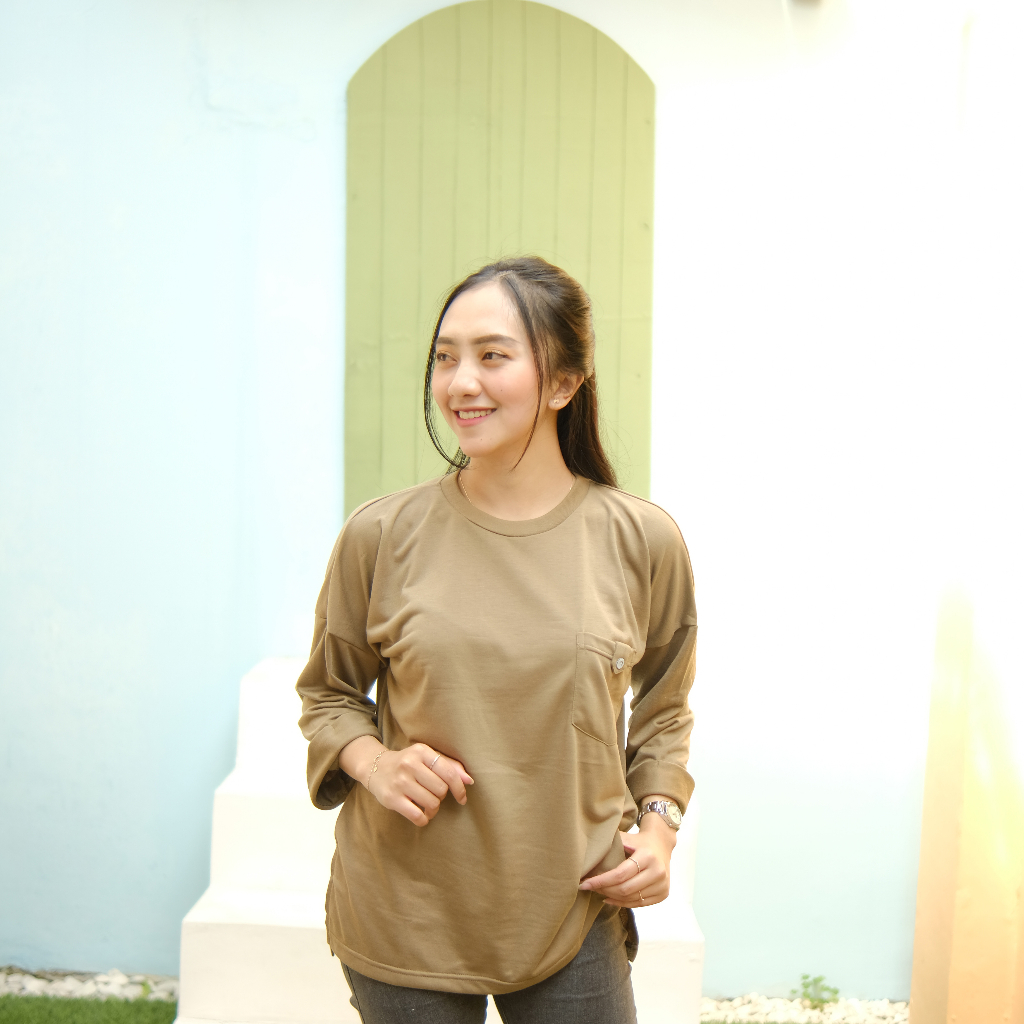 Kaos Oversize Wanita - Kaos Wanita Oversize Lengan Panjang - Oversize T-Shirt Wanita