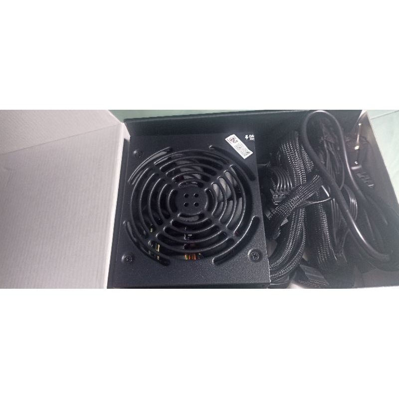 Psu corsair cv550