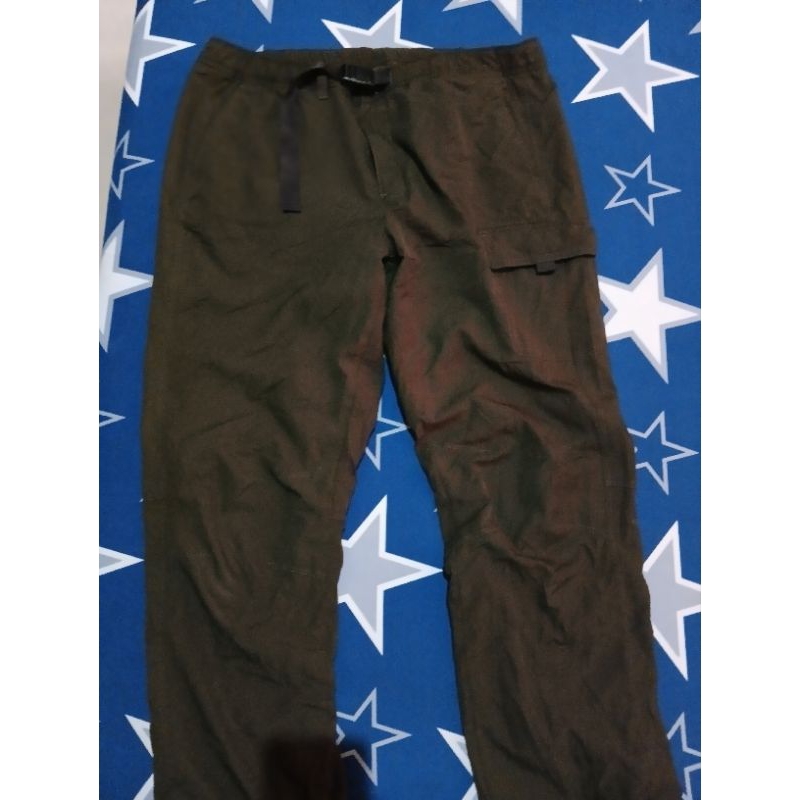 UNIQLO CARGO PARACHUTE