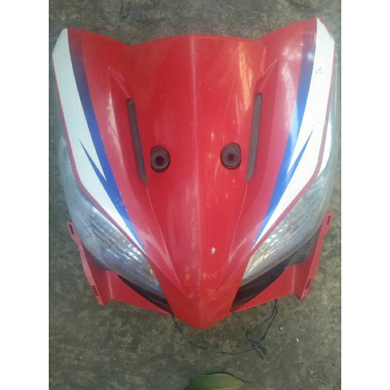 cover body depan Honda Blade yang 125 fi original copotan