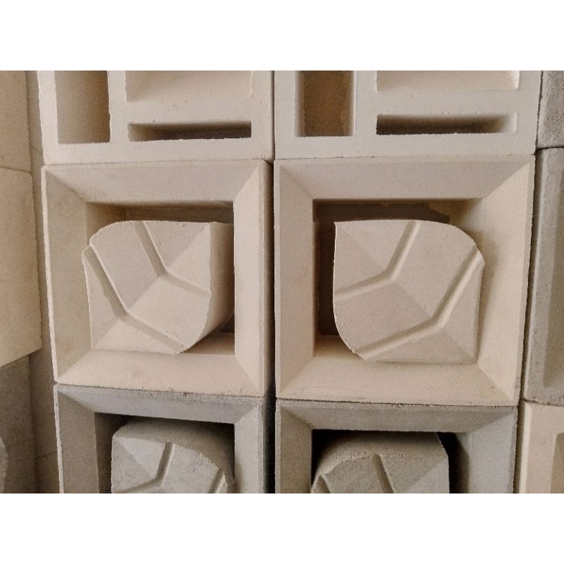 Roster beton minimalis murah, roster motif, roster lubang angin, roster beton warna putih