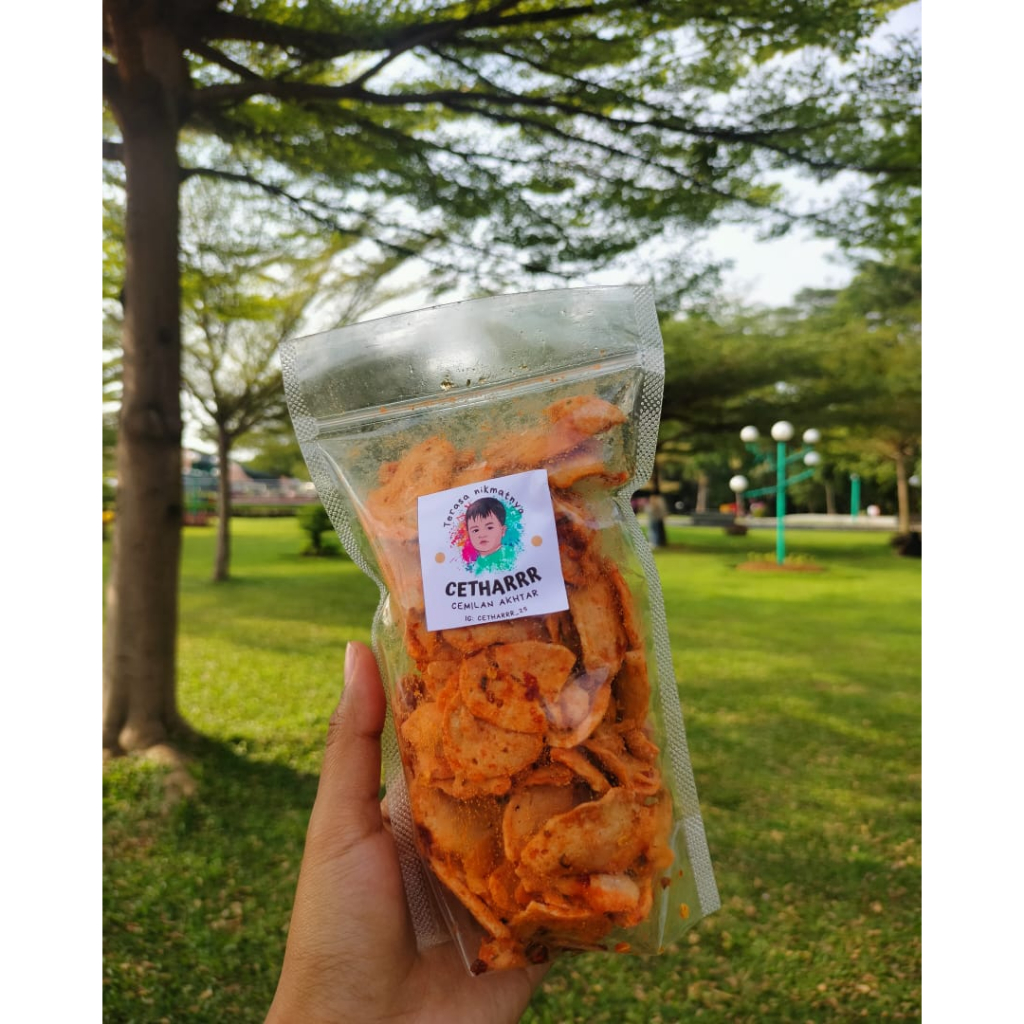 

Cemilan Akhtar Keripik Basreng Daun Jeruk, 100 gram | Original | Balado Sedang | Balado Pedas |