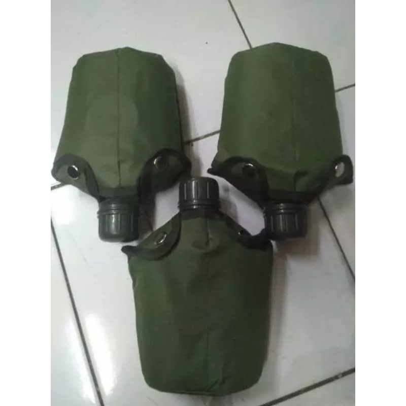 Peples Tempat Minum TNI +Sarung Botol, Hijau&amp;Hitam