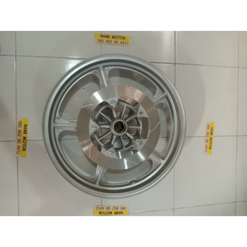 velg depan racing Honda VF 750 cb750 cbx750 dobel disc R18 x 2.50 Enkei japan