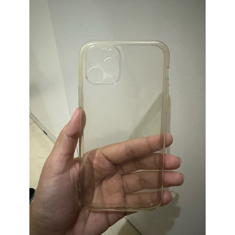 PRELOVED CASING IPHONE 11PRO