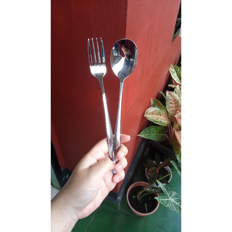 Sendok Garpu Korea Setengah Lusin