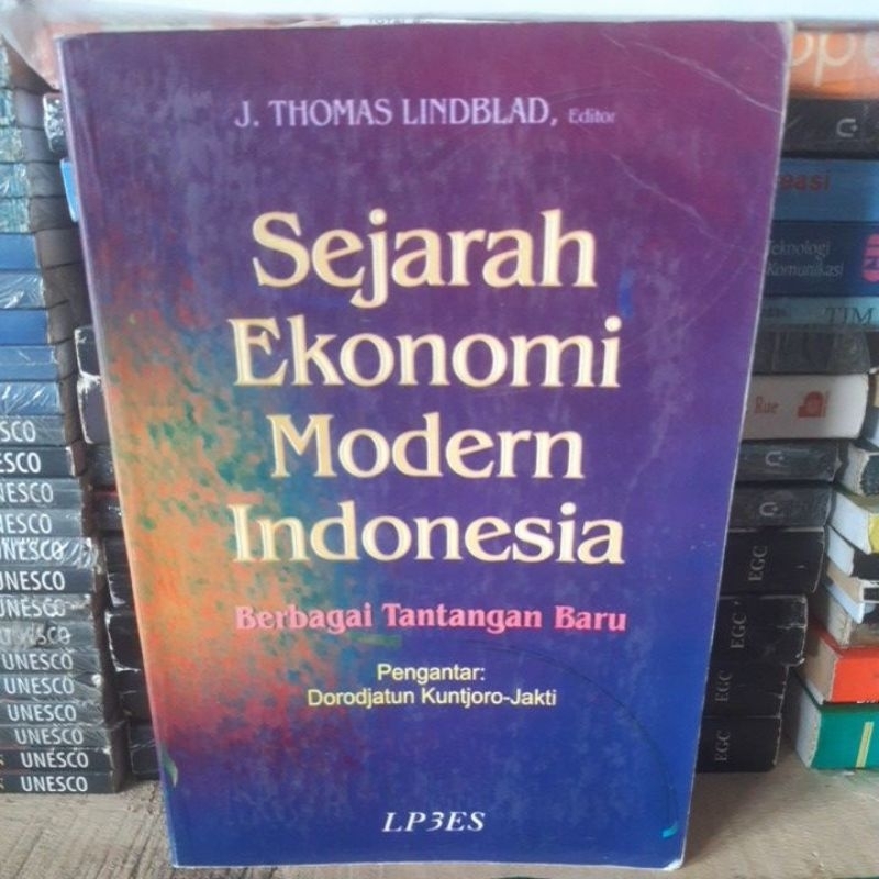 Sejarah Ekonomi Modern Indonesia.
