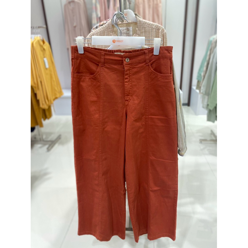 CELANA WANITA TRISET