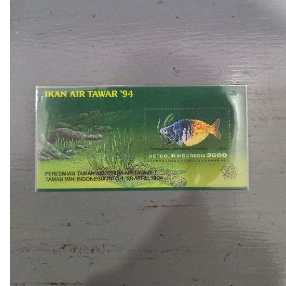 

Souvenir Sheet Prangko Perangko Indonesia Seri Ikan Hias Air Tawar 1994