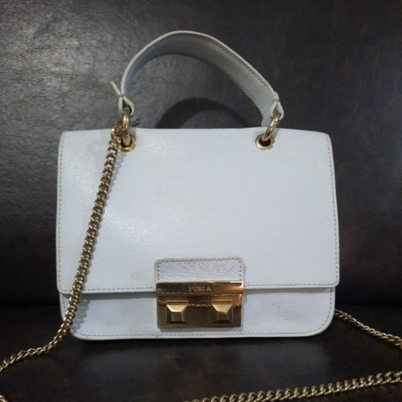 Preloved sling bag rantai Furla Julia