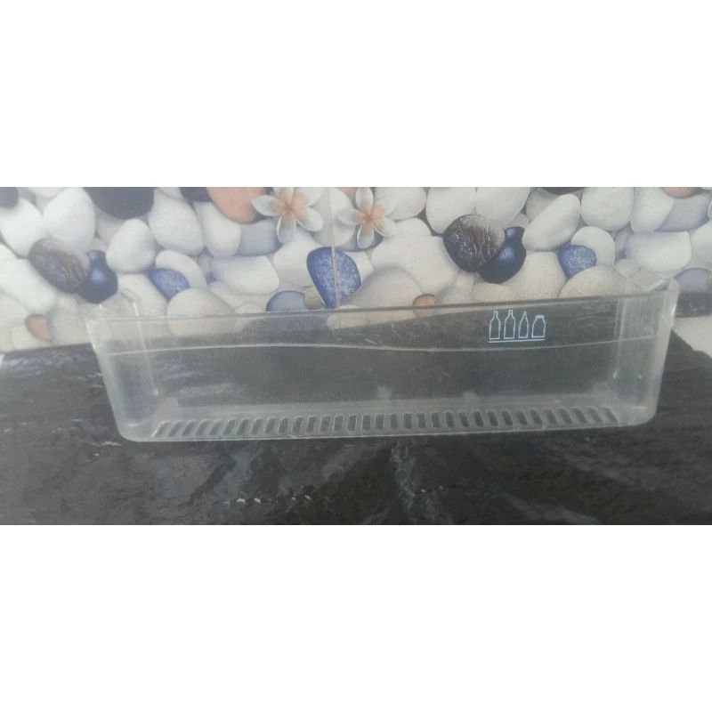 Rak kulkas toshiba 1 pintu dan 2 pintu rak botol bagian bawah kulkas toshiba 1 pintu dan 2 pintu