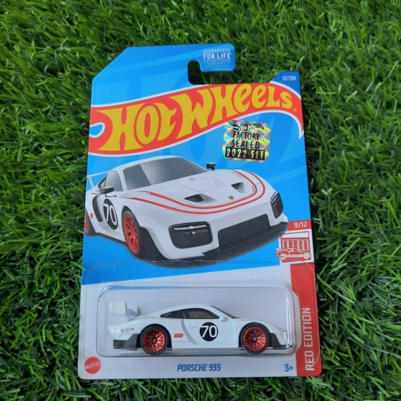 Hot Wheels Reguler Red Edition FS Porsche 935 Custom Mustang GT Toyota Off Road Truck Factory Sealed