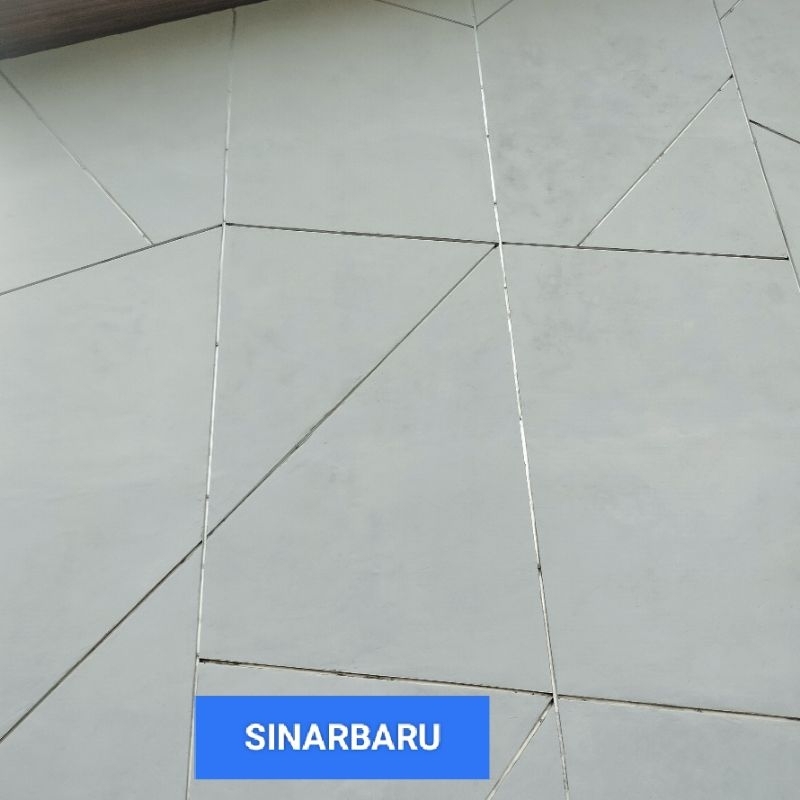 9oi LIST U ALUMUNIUM BUAT TALI AIR UKURAN 2 CM X 2CM BAGUS