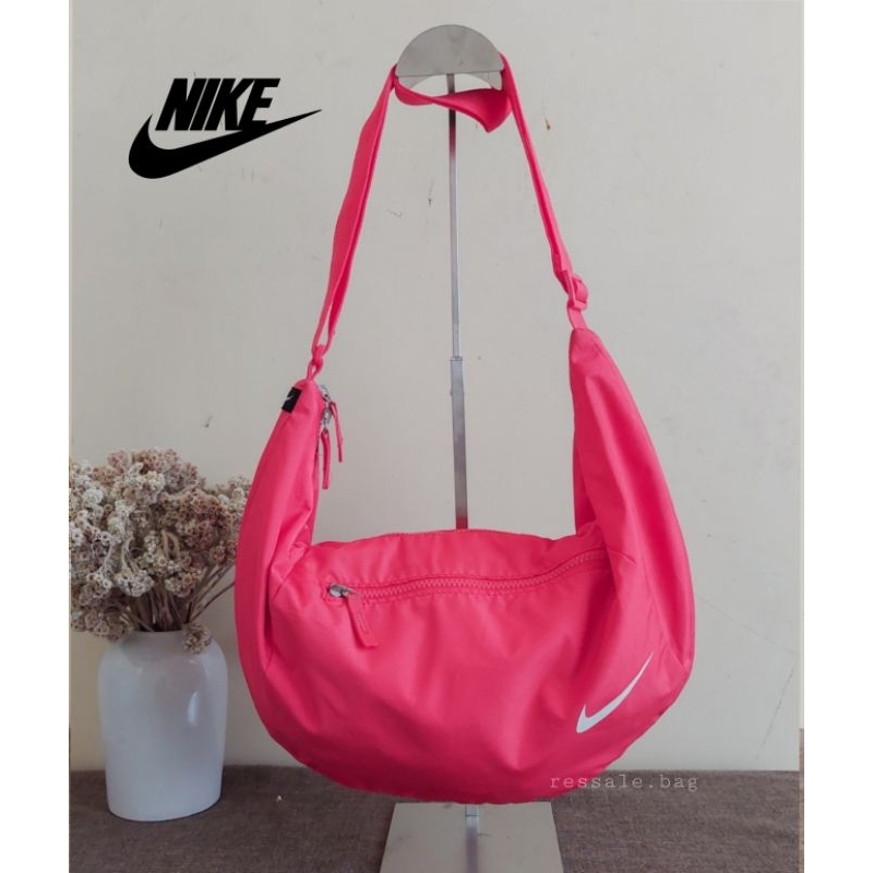 Preloved NIKE, sling sport bag