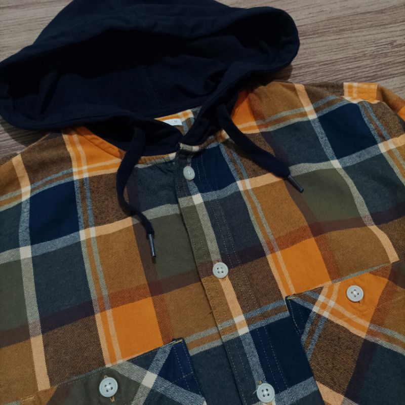 Kemeja flanel Hoodie UNIQLO GU