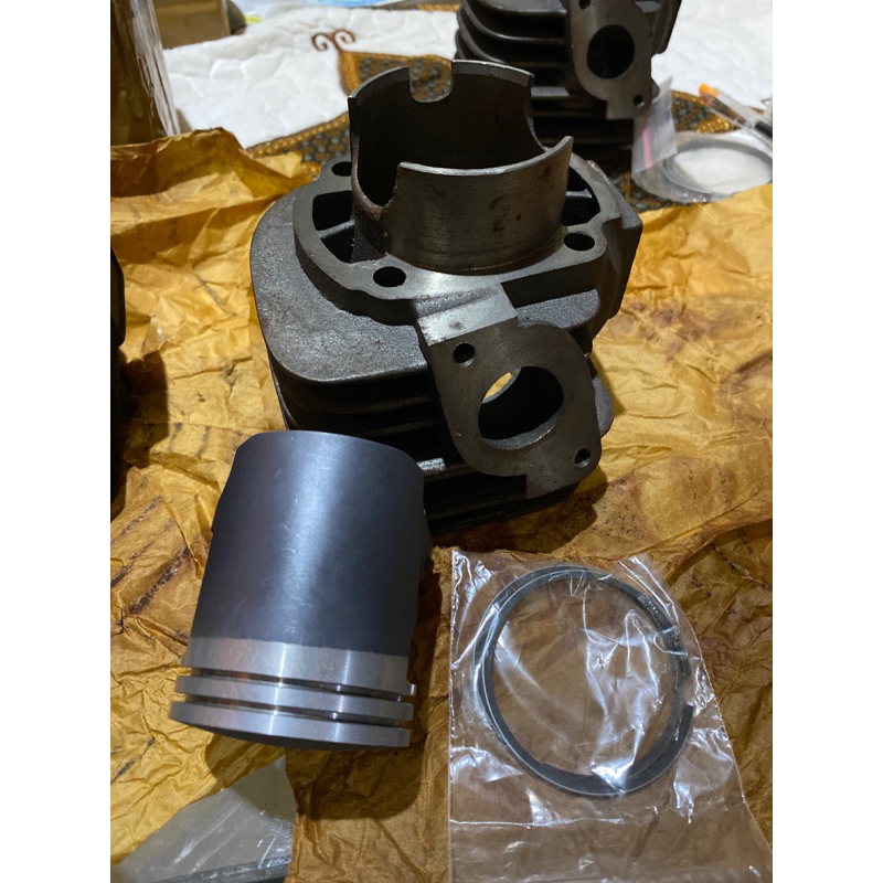 Blok dan Piston sanex hussar / family 100cc new old stok