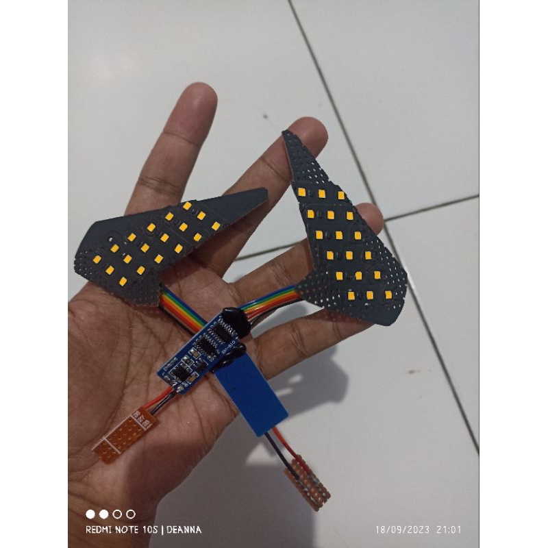 Sepasang Sein LED Running Supra x 125 fi