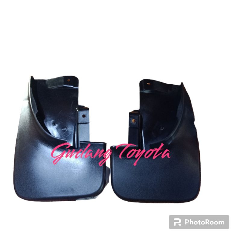 MUDGUARD CECEPET BAN DEPAN KIJANG KAPSUL SEPASANG