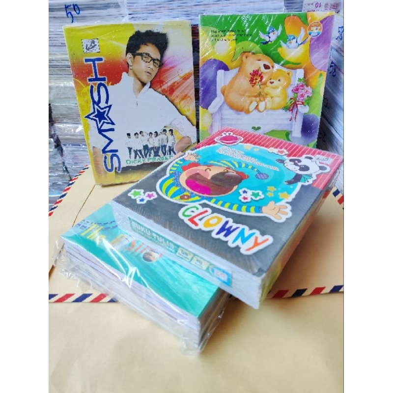 

Buku tulis murah isi 58 lembar MEREK RANDOM (10buku)