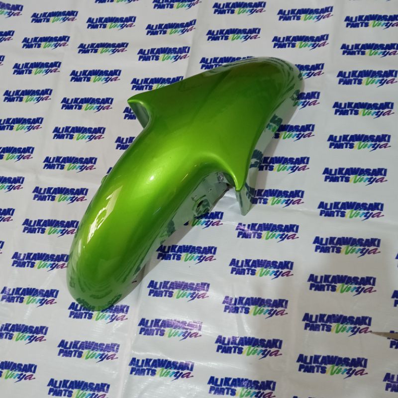 SPAKBOR/SEPAKBOR DEPAN HIJAU METALIK NINJA R SS KIS ORIGINAL