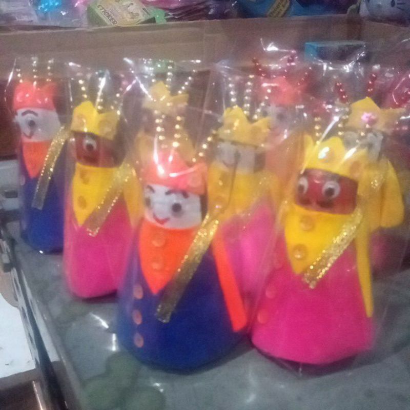 Ondel Ondel dari Kok satuan Lebih Murah Prakarya Sekolah