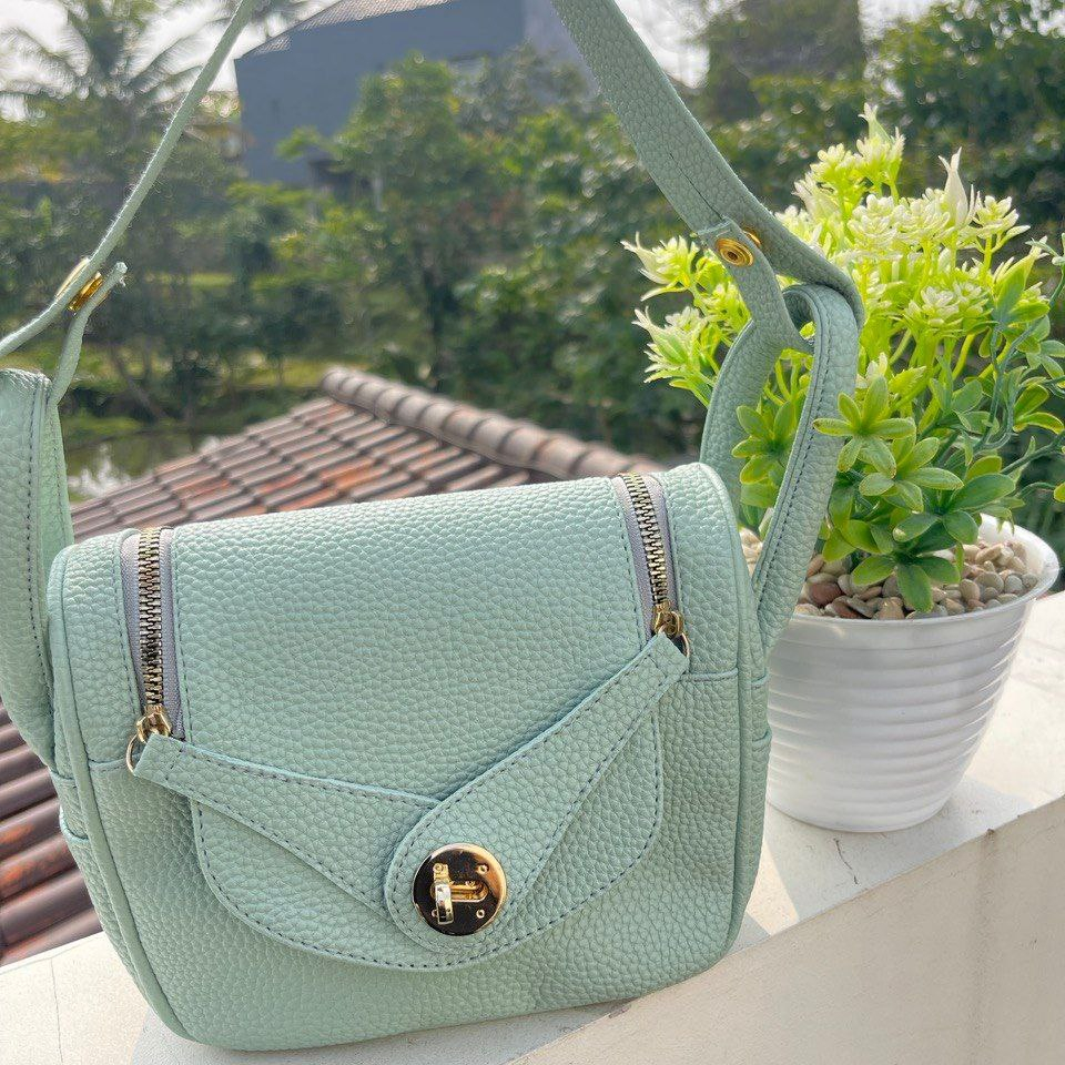 tas selempang wanita emilia/Tas selempang papirut/tas kekinian/tas murah/