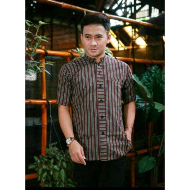 Baju Lurik Pria Lengan Pendek/Kemeja Lurik/Baju Adat Jawa Tradisional/Kemeja Salur/Kemeja Tenun ATBM
