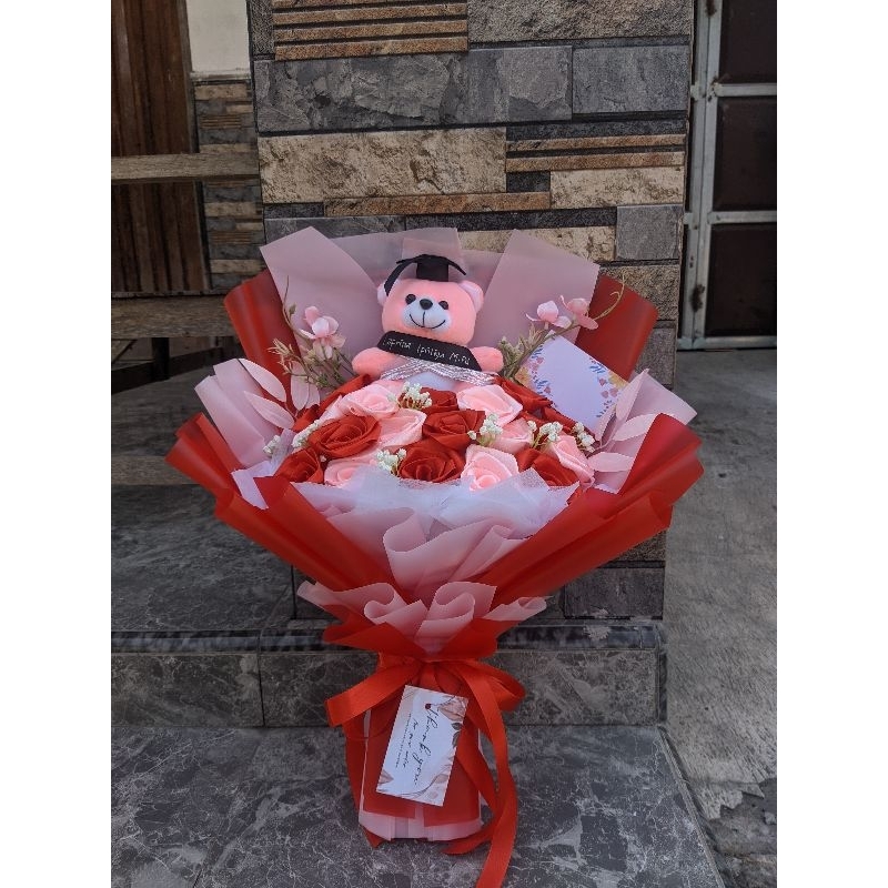 

Buket Spesial Cocok untuk Kado Ulang Tahun, Wedding, dll