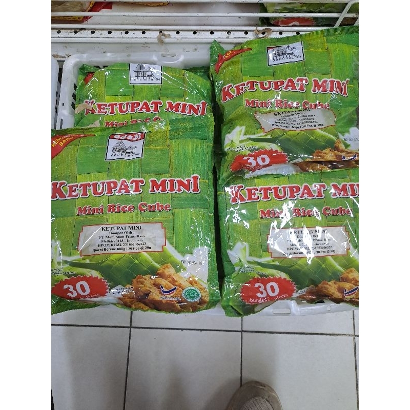 

ADABI KETUPAT MINI 600 GRAM