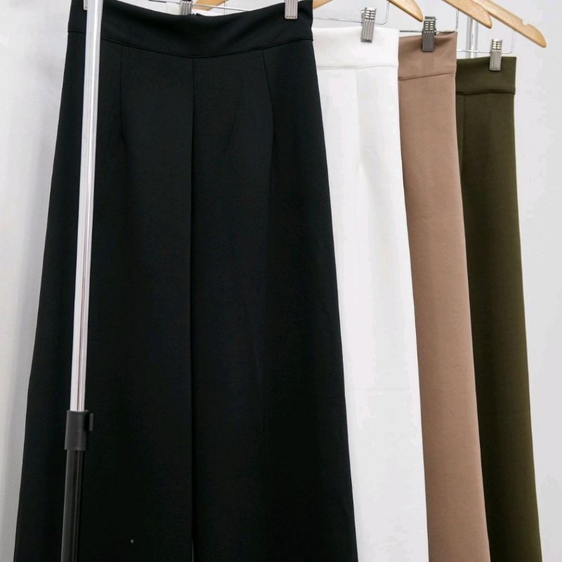 I Look Daily Scuba Zipper Pants