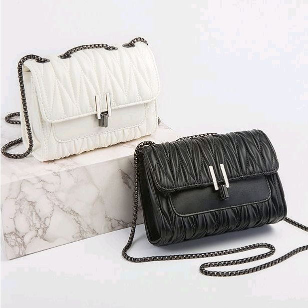 TAS WANITA SELEMPANG BAHU TERMURAH / TAS MODEL KEKINIAN MODEL RANTAI / RAISA SERIES - SANURI.BAG