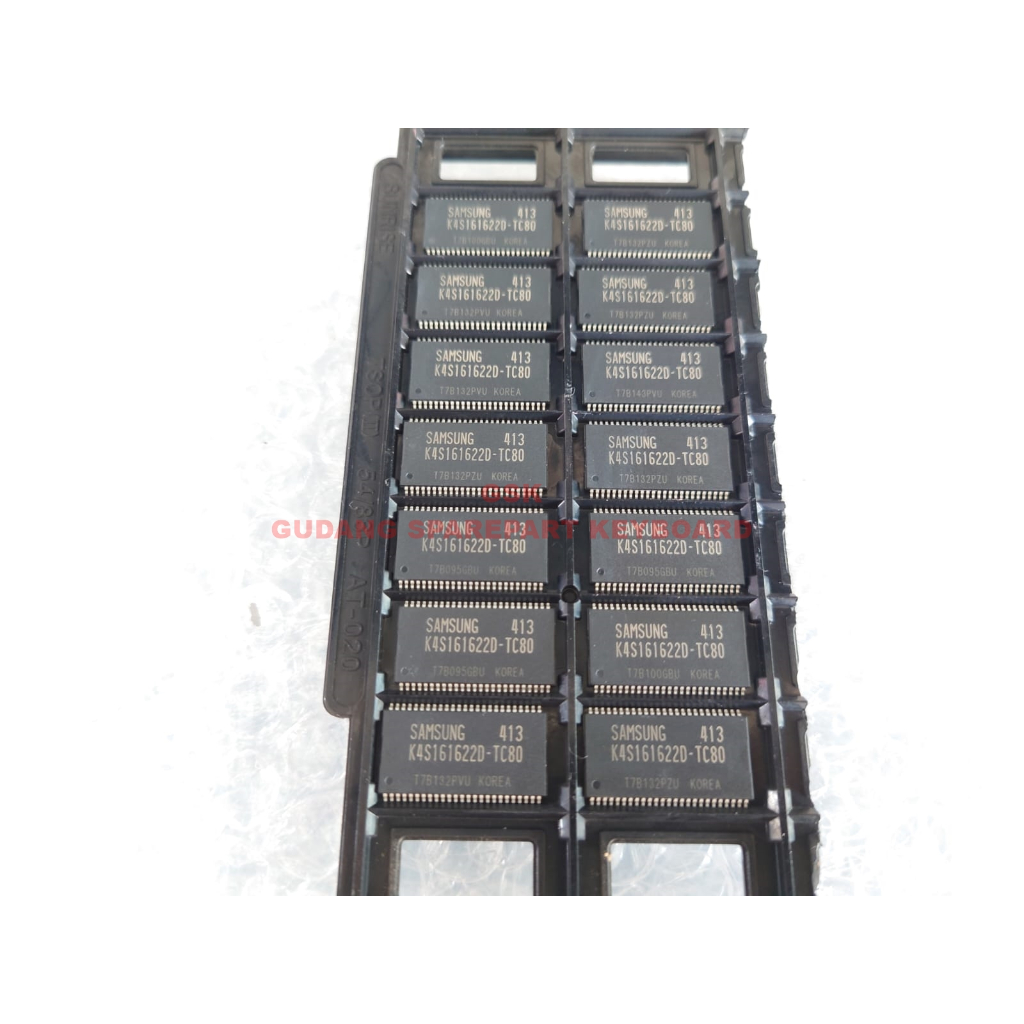 IC K4S161622D-TC80 Samsung original