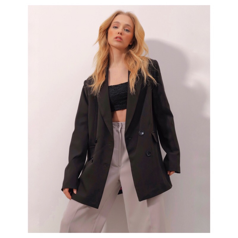 Blazer Wanita Hitam Silk Double Breasted