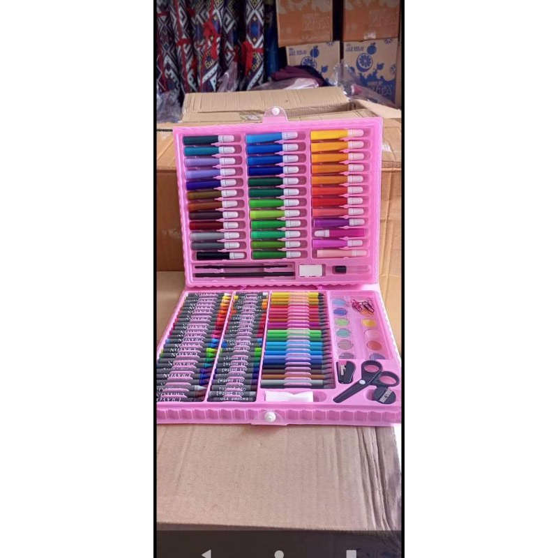 

crayon set 150pcs