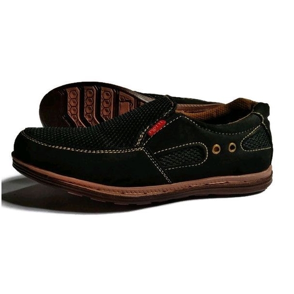 SALE SEPATU SLIP ON PRIA BAHAN LEVIS & SYDNEY