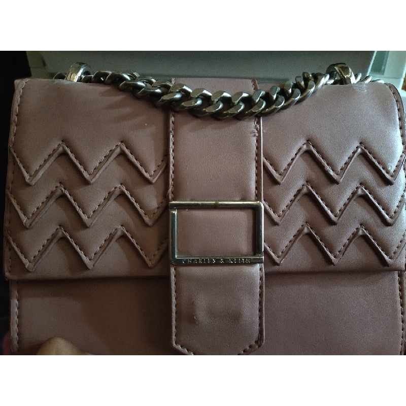 tas CHARLES AND KEITH ORIGINAL STORE