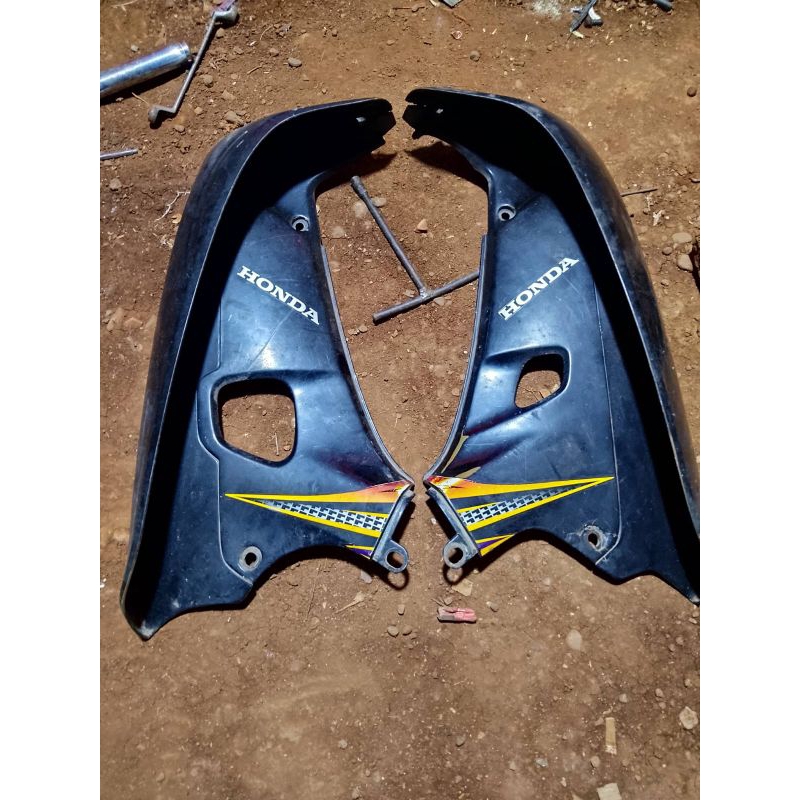 Sayap luar dalam supraX lama original