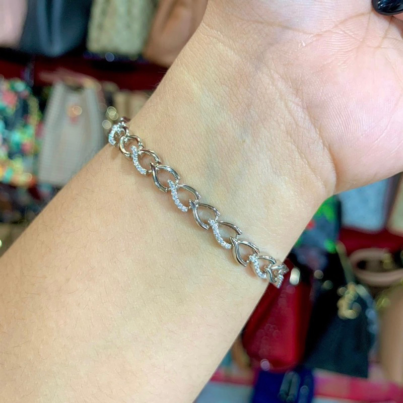 Benika Accesories - Gelang Tangan Rantai Wanita Xuping Jewellry love silver - Korean Style Anti Karat Aesthetic - Aksesories Fashion Trendi 2023 - Titanium Simple Elegand Mewah - Bracelets