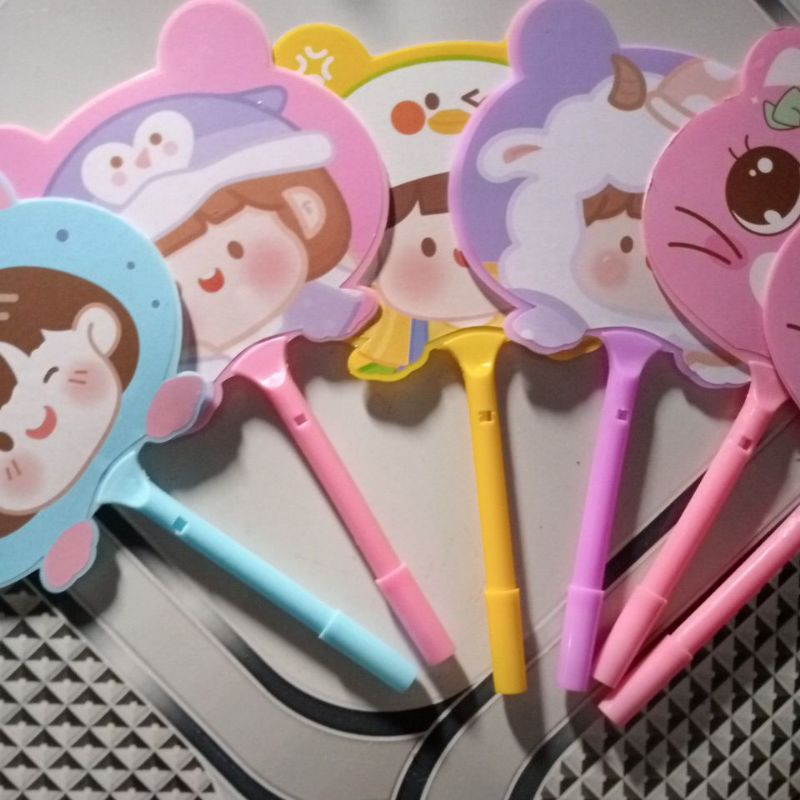 

Trendz○● PEN KIPAS KARAKTER