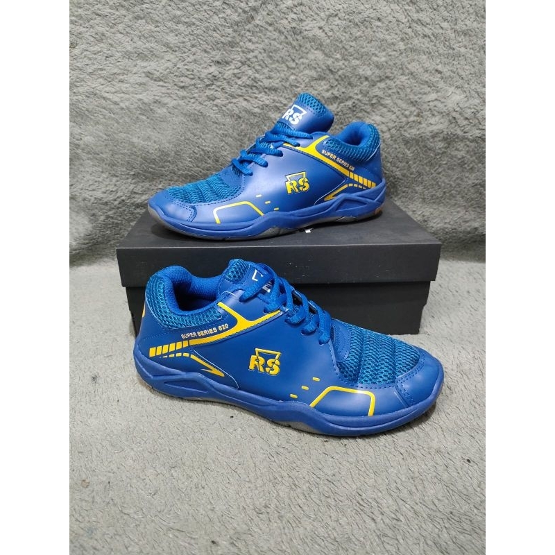 Sepatu batminton RS sepatu olahraga batminton keren sepatu bulutangkis RS
