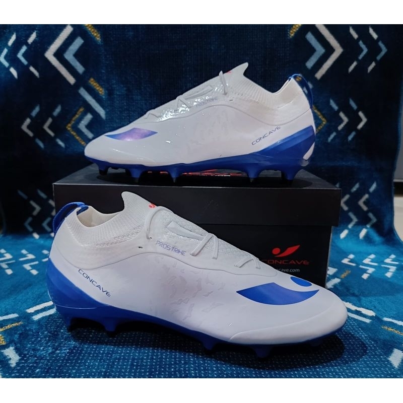 Sepatu Bola CONCAVE VOLT PROSTRIKER FG white