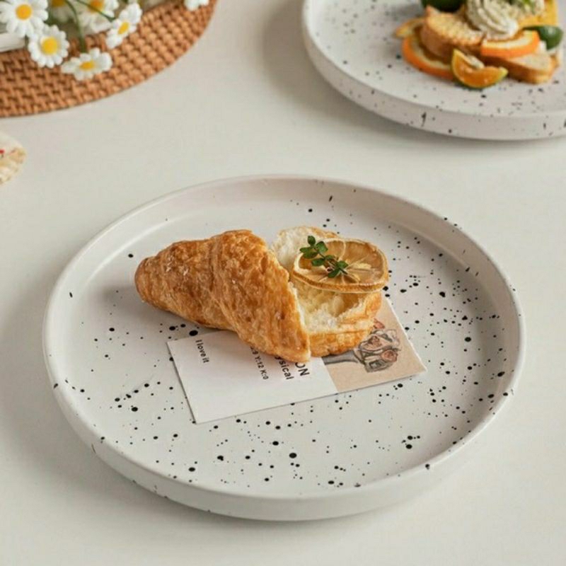 TEMARUMA YUNSEO KOREAN AESTHETIC PLATE / PIRING KOREA AESTHETIC / PIRING KOREA KERAMIK / PIRING