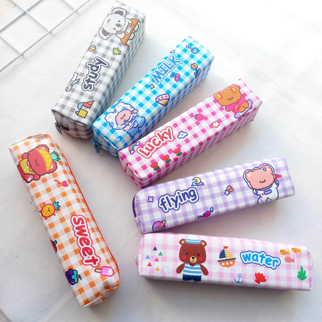 

Kotak Pensil Motif Beruang Lucu Tempat Pensil Gambar Kotak Kotak Unik