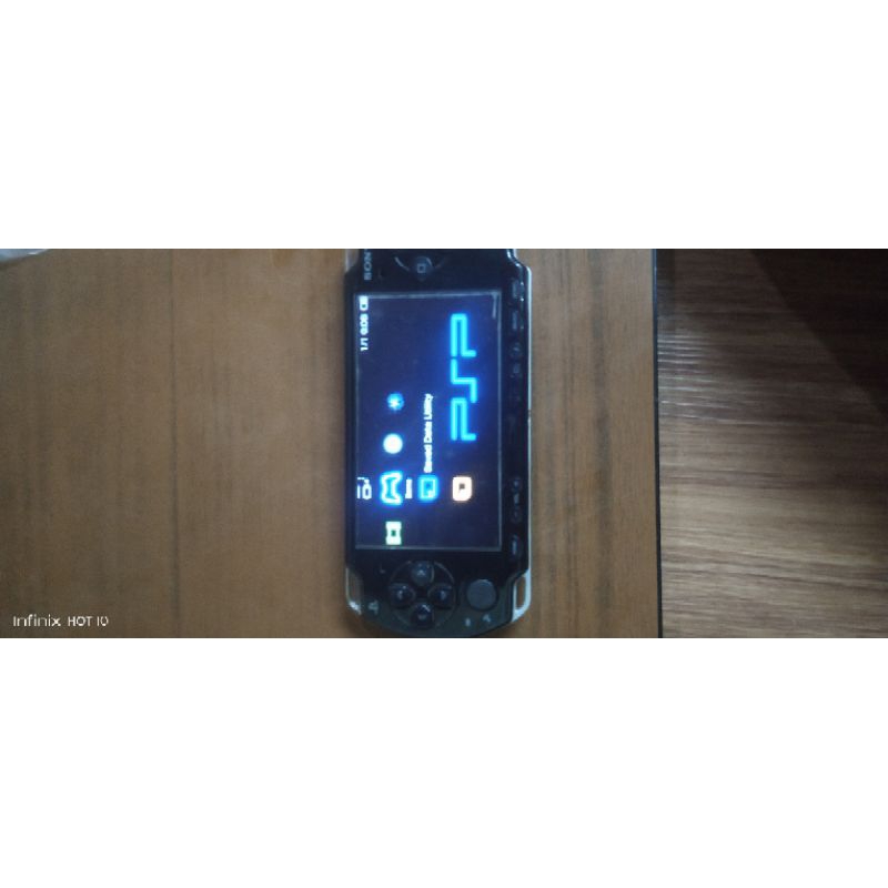Sony PSP 2000 memory 4gb full game bisa langsung main