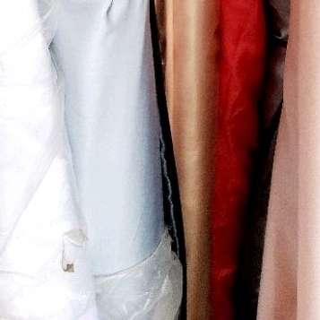 kain furing satin maxmara