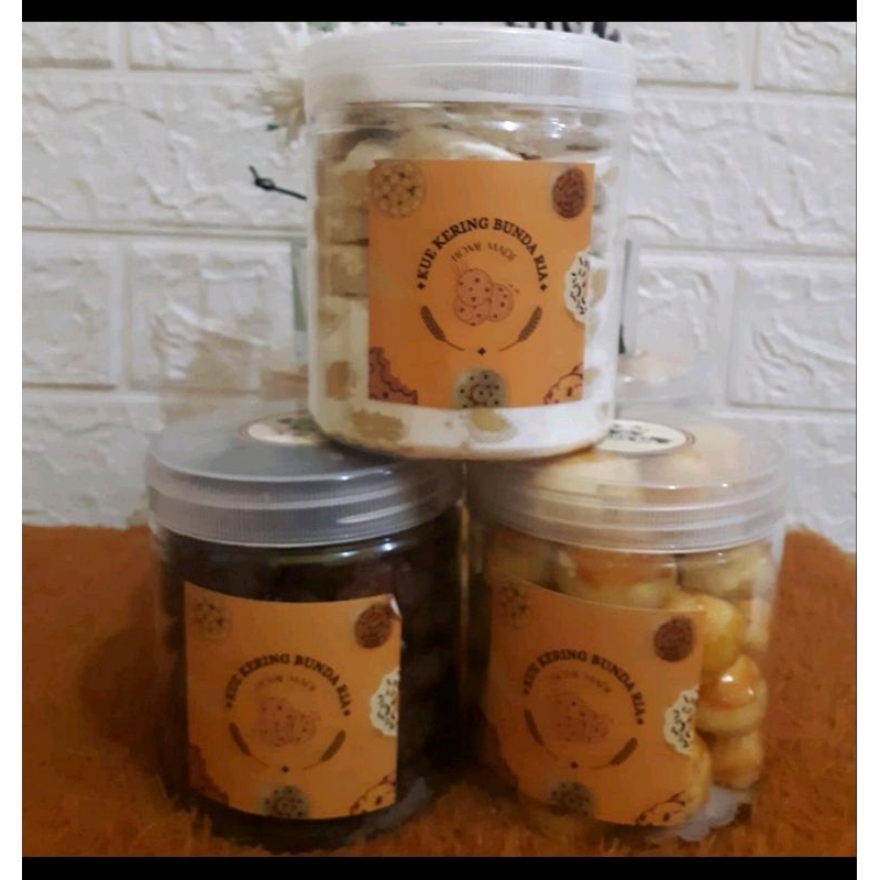 

paket 3 toples.nastar.chococip.putri salju.uk 600ml