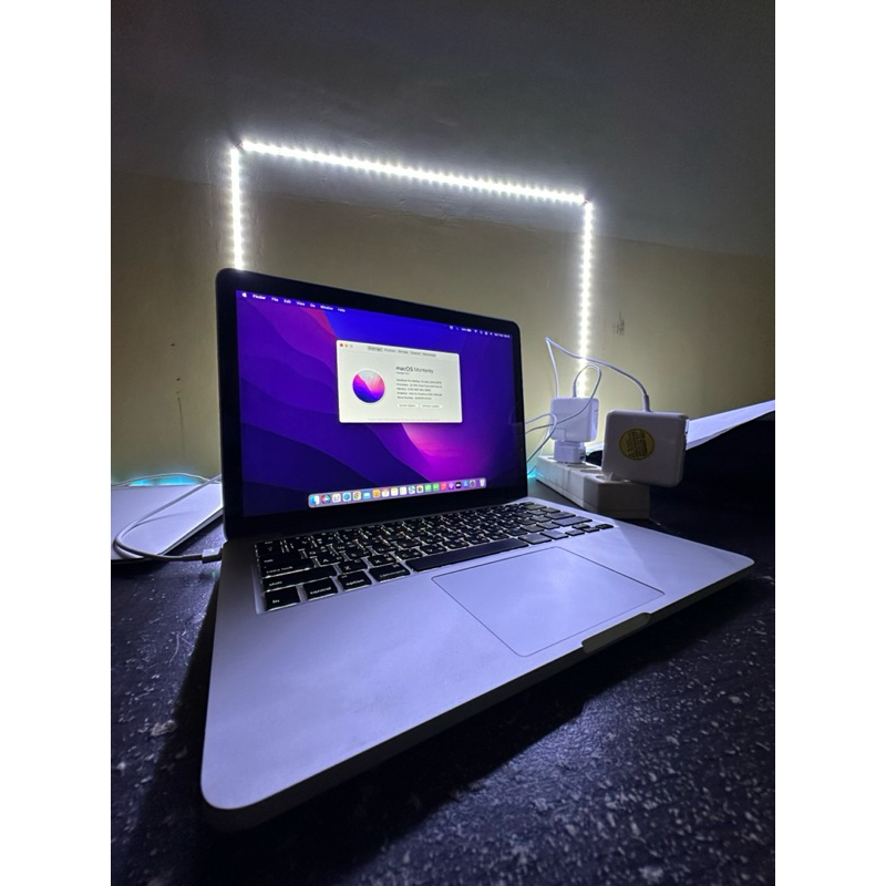 MacBook Pro 2015 Retina 13 inch 8/128GB / Macbook Pro 2015 13 inch NO MINUS
