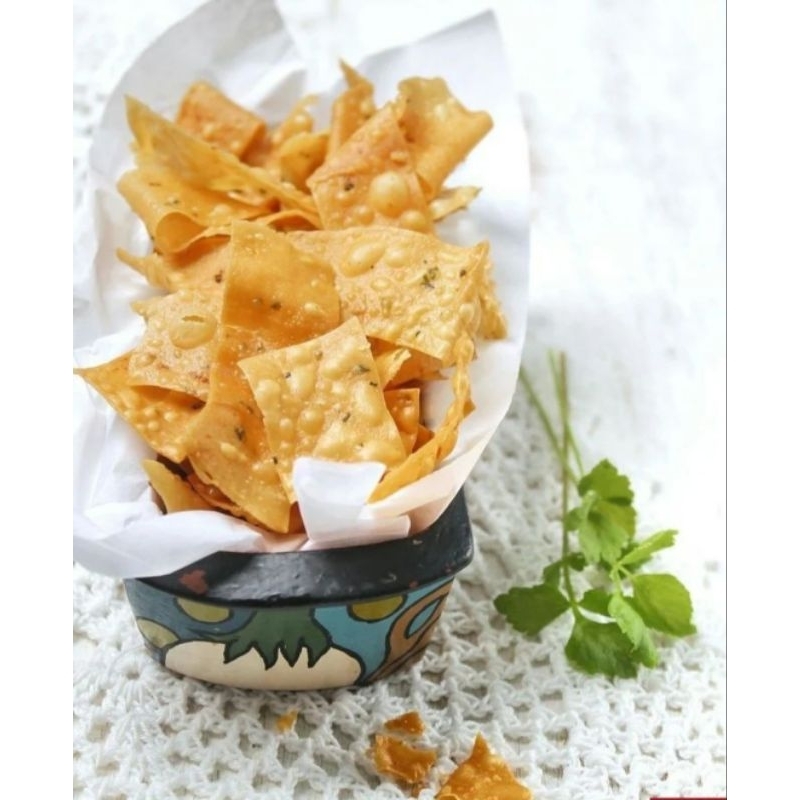 

kue bawang seledri | pangsit seledri | kue bawang asin