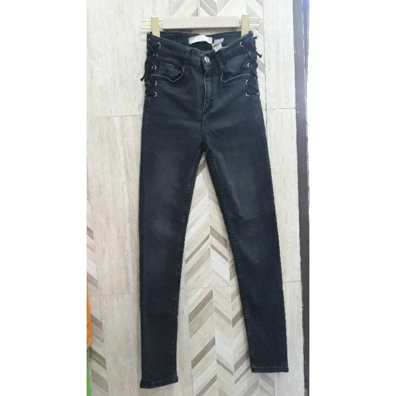 Preloved Zara Jeans, Zara Pants, Zara Trousers, Zara Preloved