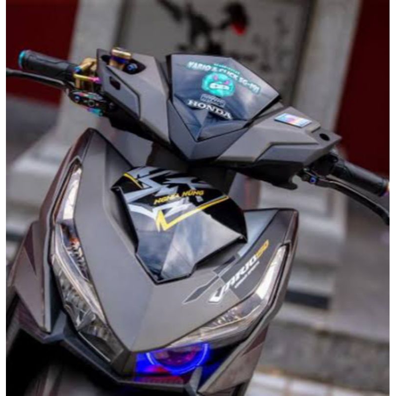 alis custom Vario 125 150 old RGB sein running